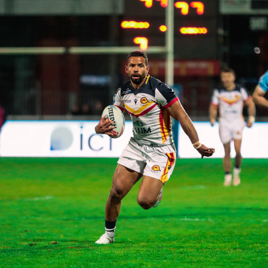 Highlights | Dragons v Robins