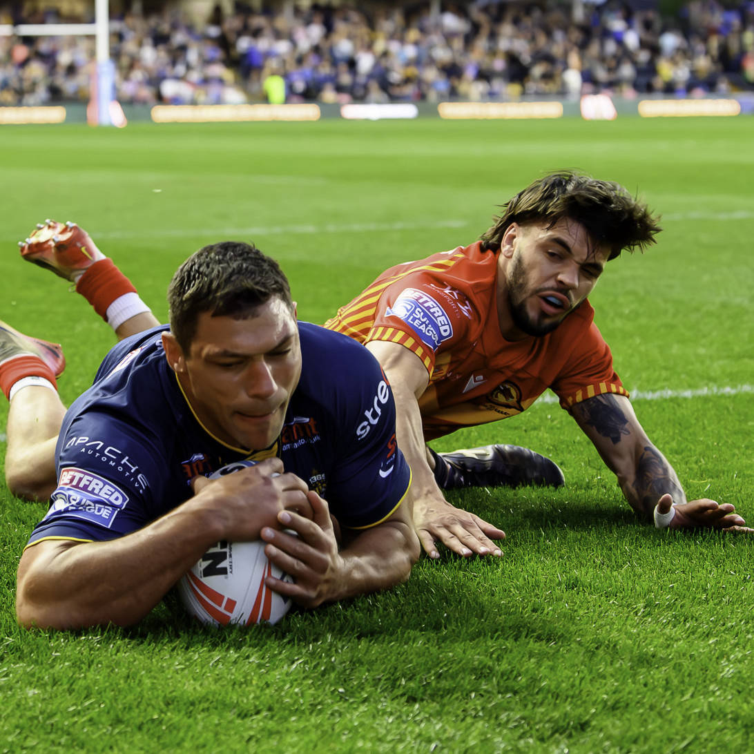 Highlights | Rhinos v Dragons