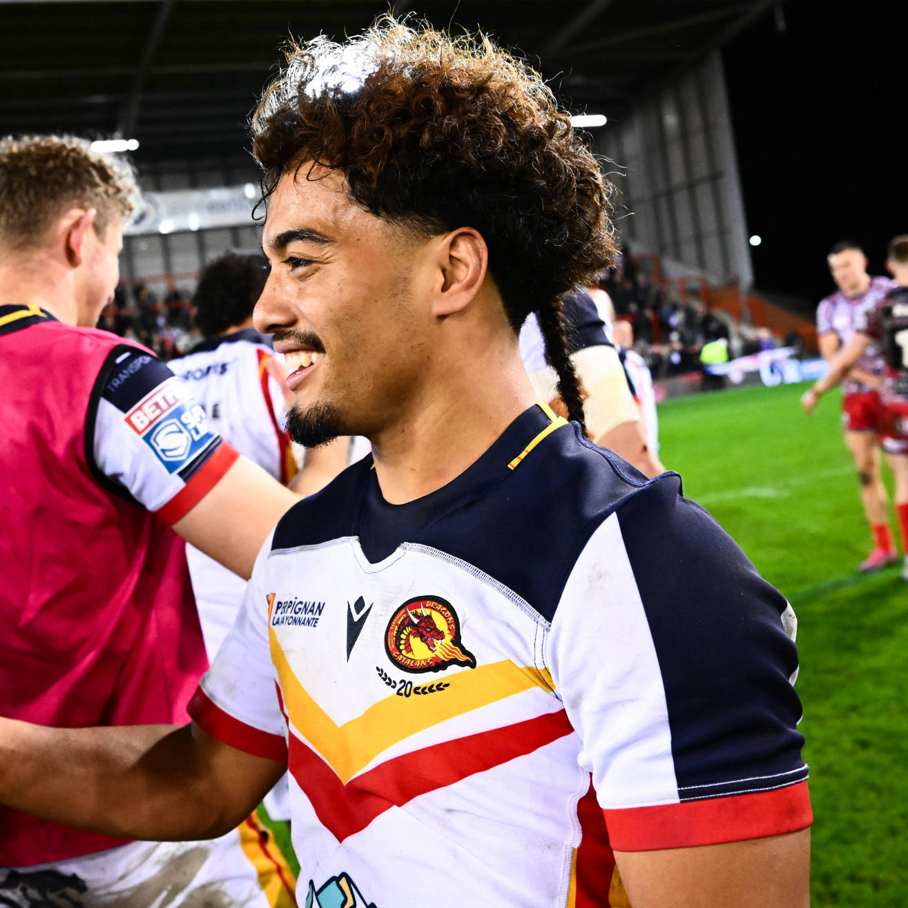 Phoenix Laulu-Togaga'e links up with Castleford
